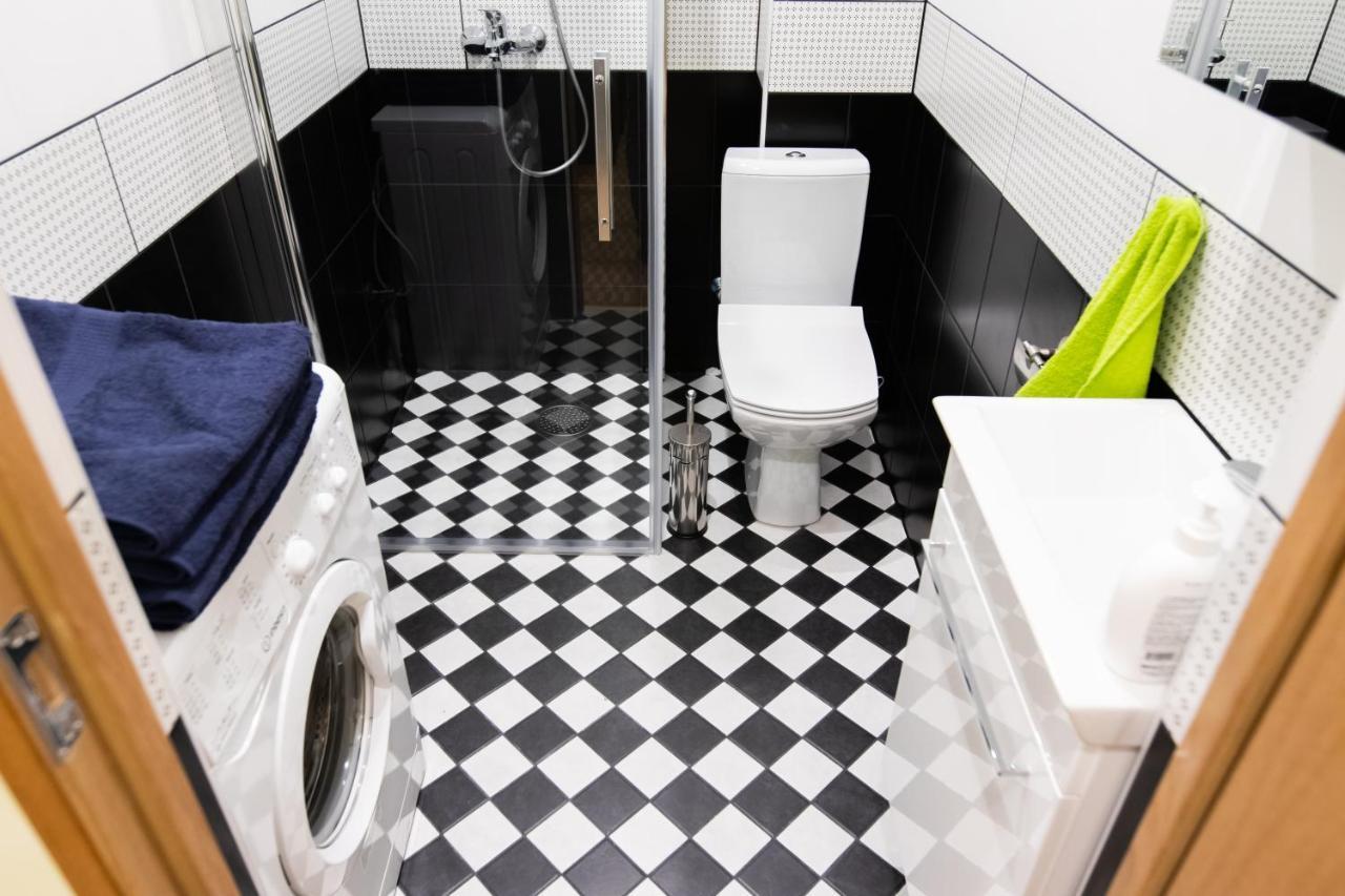 Hot Riga Ernestines Iela 7-7 Enjoy The Feel Of Home And History! Exteriér fotografie